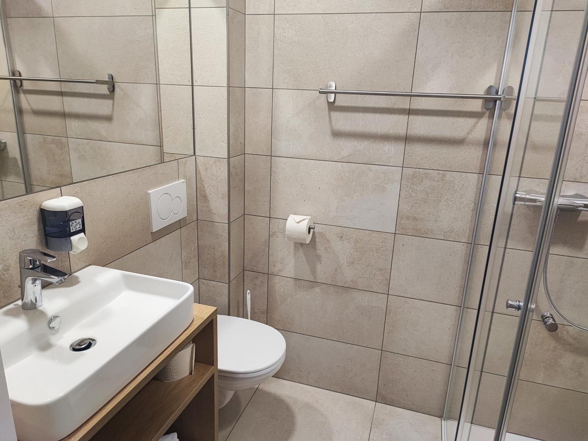Hotel-pension Fuenfhaus Vienne