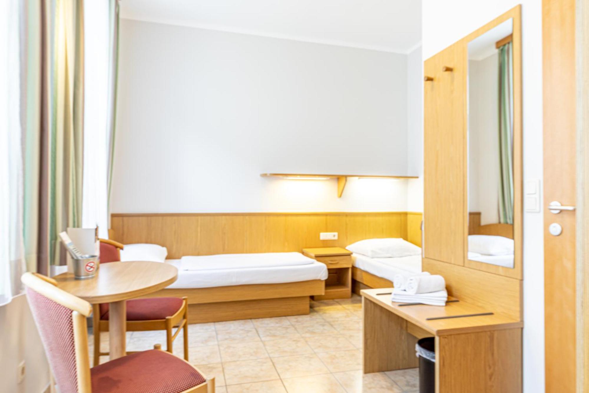 Hotel-pension Fuenfhaus Maison d'hôtes 3*